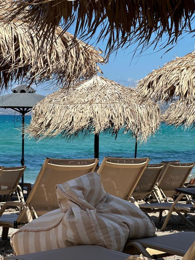 Corinth Beach Retreat In Town מראה חיצוני תמונה