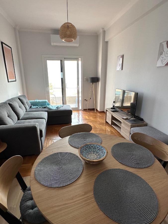 Corinth Beach Retreat In Town מראה חיצוני תמונה